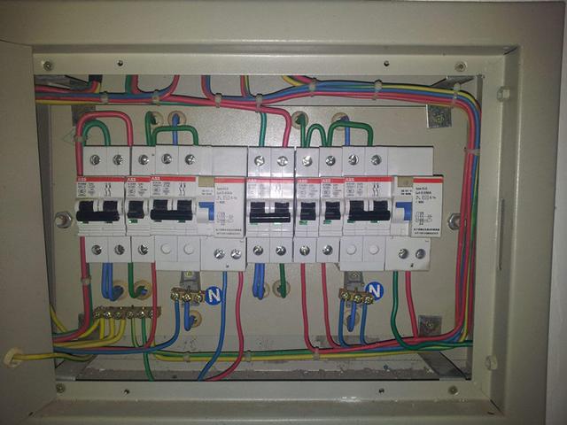 主頁配電箱 63A或40A，用于總漏電保護和空氣開關？讀完之后，我完全明白了！